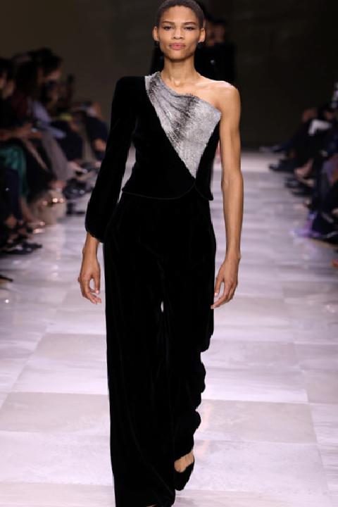 Giorgio Armani 2024-2025 Sonbahar/Kış Haute Couture Koleksiyonu