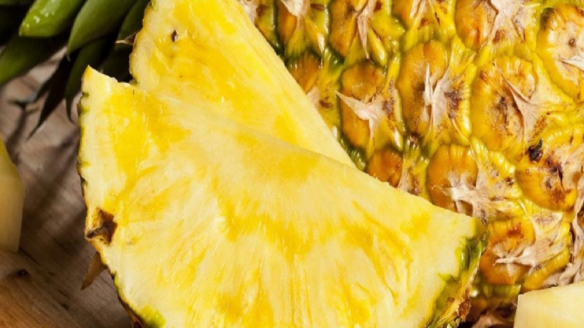 Ödem Atmaya Yardımcı Olan Ananas