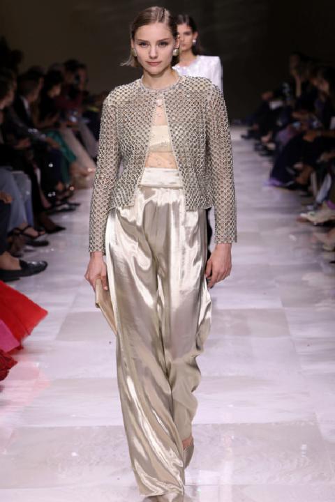 Giorgio Armani 2024-2025 Sonbahar/Kış Haute Couture Koleksiyonu