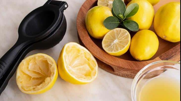 Koltuk Altına Limon Sürmenin Faydaları ve Dikkat Edilmesi Gerekenler