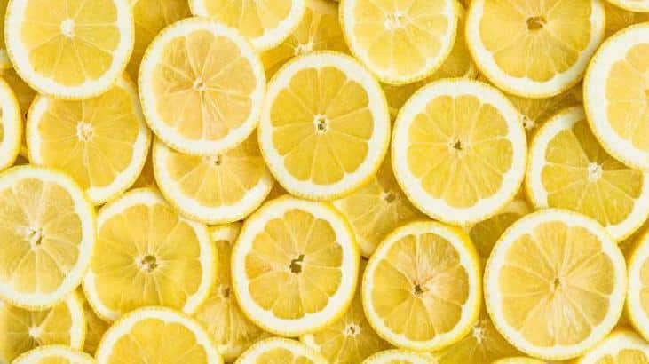 Koltuk Altına Limon Sürmenin Faydaları ve Dikkat Edilmesi Gerekenler