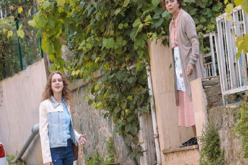 SHOW TV'nin Deha Dizisi: Esme'nin Kıyafetleri ve Markaları