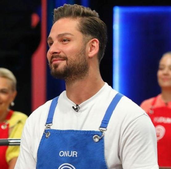 MASTERCHEF ONUR ÜRESİN KİMDİR?