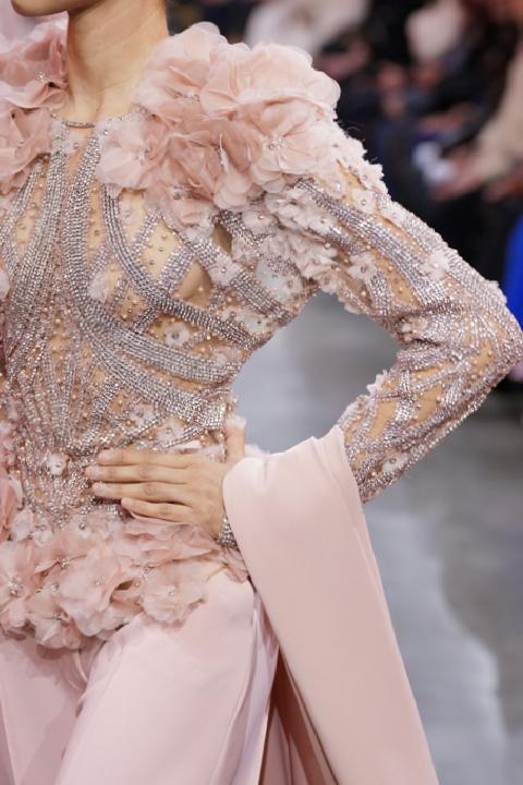 Elie Saab İlkbahar-Yaz 2025 Haute Couture Defilesi