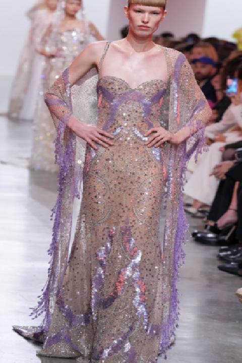 Elie Saab İlkbahar-Yaz 2025 Haute Couture Defilesi